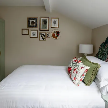 The Station House 3* Kilmessan