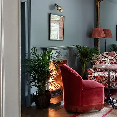 The Station House מלון