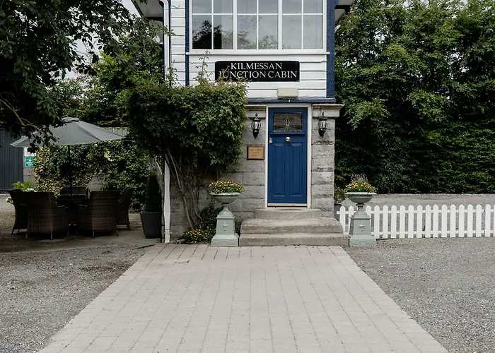 车站家庭酒店 3* 启美善